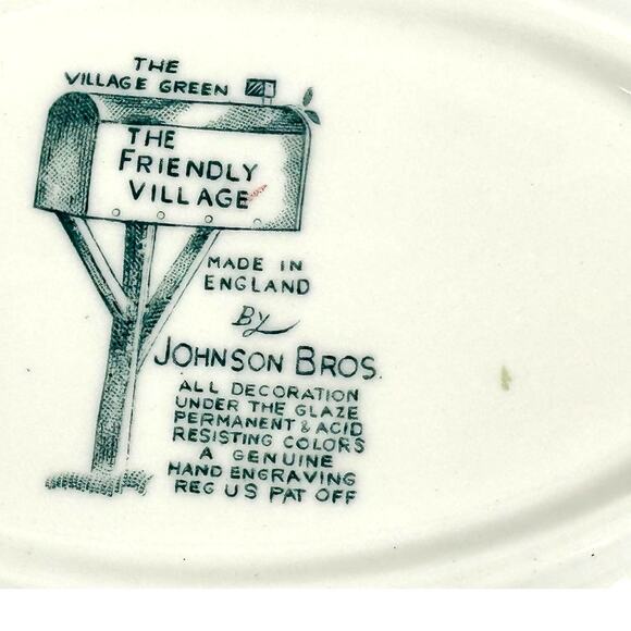 Johnson Bros Friendly Village England Vintage Village Green 8" Oval Serving Bowl - Picture 6 of 6